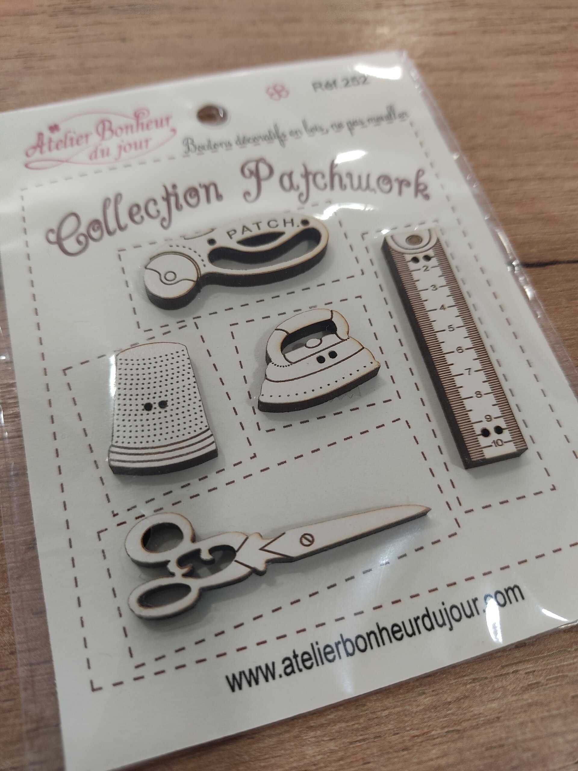 Pack de botones de madera Petit Bonheur du jour - 3